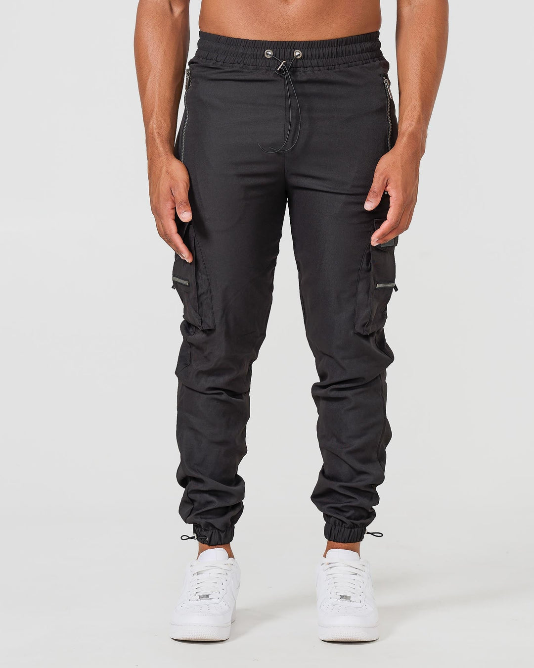 Schwarze Cargo-Hose