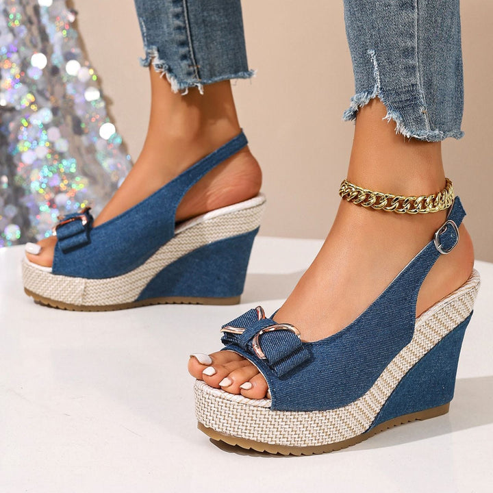 Celeste Denim-Keilabsatz mit Schleife